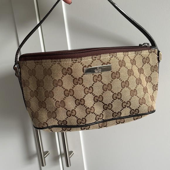 Gucci Canvas Boat Pochette - Picture 8 of 10